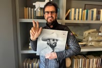 Ringo Starr regresa al country con su álbum 'Look Up'