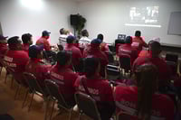 Bomberos de Gómez Palacio son capacitados por parte del Departamento de Bomberos de Laredo, Texas