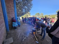 Padres cierran secundaria 