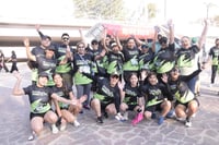 Colegio festeja con una carrera