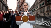 Bloqueo de maestros de la CNTE impide acceso a la Mañanera en Palacio Nacional 