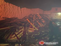 Incendio consume fábrica de cajas en Canatlán; 23 personas fueron auxiliadas