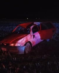 Muere hombre tras volcadura en carretera de Nuevo Ideal