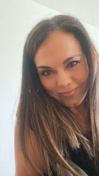 Cuando el alma duele: comprensión, luz y esperanza más allá del suicidio