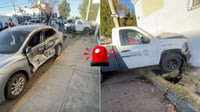 Camioneta del Municipio choca contra auto y derriba parte de un muro en colonia Guillermina