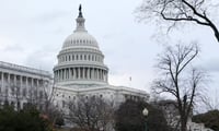 Senado de EU aprueba proyecto de ley para poner fin al cierre del gobierno