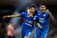 Liga MX: Cruz Azul elimina a las Chivas con un 3-2 en el Olímpico Universitario