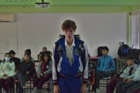 Presentan en escuela 'El silencio de Júpiter'