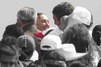 Sheinbaum es acompañada por Adán Augusto, 'Andy' López Beltrán y coordinadores de Morena