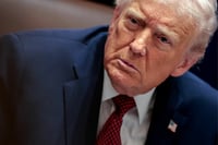 Trump amenaza con un 5% de arancel a México si no cumple el Tratado de Aguas; acusa daño a cultivos