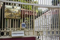 EU dio a México nombres de espías rusos, según el NYT; el gobierno habría decidido dejarlos quedarse