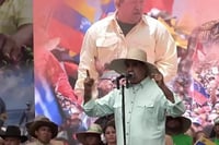 Maduro pide estar preparados para 'partirle los dientes' a EU si 'hiciera falta'