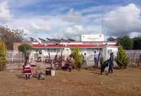 Realizan plantón en Hospital Integral de la Guajolota, Mezquital