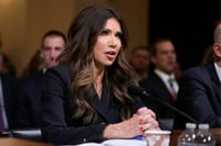 'Cárteles mexicanos causan caos y perjudican los intereses de EU': Kristi Noem