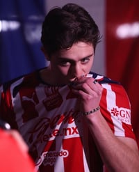 Chivas suma a otro no nacido en México