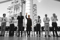 'Quiero mucho a la CFE'; Sheinbaum pone en marcha central eléctrica en Querétaro