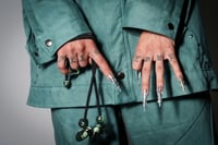 Uñas metálicas, en tendencia para primavera