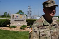 Municiones fabricadas para Ejército de EU acaban en manos del narco en México: NYT