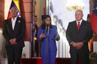 Delcy Rodríguez llama 'socio y amigo' a Trump y le pide cesar el bloqueo contra Venezuela