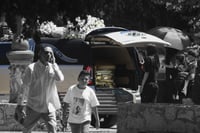 Ataúd dorado y fuerte seguridad marcan entierro de 'El Mencho'