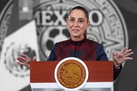 Elecciones 2027: Sheinbaum sugiere promoción casa por casa y recuerda el 'tenis y morral' de AMLO