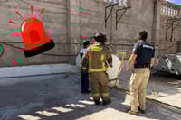 Inhabilitan local de comida del Centro de Durango por fuga de gas detectada por Bomberos