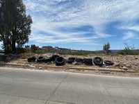 Advierten por acumulación de llantas en relleno sanitario de Durango