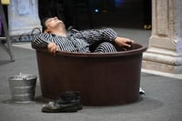 Alistan concurso de teatro de calle