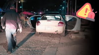 Sujetos acribillan a un joven dentro de un automóvil en El Salto