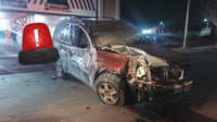 Choque de madrugada deja dos pasajeros lesionados en Durango capital