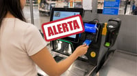 ¿Pagas en cajas de autopago? ¡Cuidado! así clonan tarjetas de clientes de Walmart
