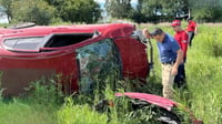 Mujer queda lesionada tras volcadura en Canatlán