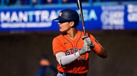Carlos Sandoval conecta dos imparables con Astros Orange en la Dominican Summer League