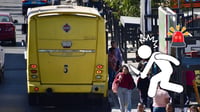 Asaltan con navaja a pasajeros de camión en Centro de Durango; ladrón roba carteras y celulares