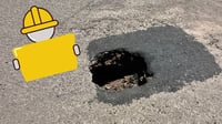 Revisan autoridades qué provocó el socavón de calle Negrete