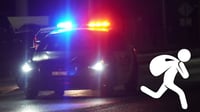 Armados con cuchillo, dos sujetos asaltan Oxxo cercano al Hospital General 450