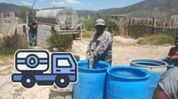 Ante falta de lluvias, Conagua mantiene suministro de agua por pipas en Simón Bolívar