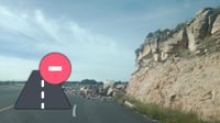 Por derrumbe, cierran parcialmente carretera libre Durango-Mazatlán