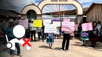 Padres de familia cierran telesecundaria en Mezquital por falta de maestros