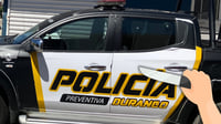 Amenazan con cuchillo a empleada durante asalto a tienda en Zona Centro de Durango