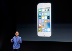 Apple presenta nuevos iPhone SE y iPad Pro