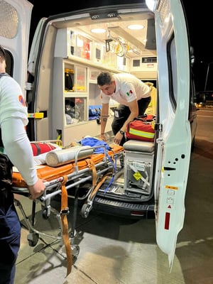 Trasladan vía aérea a bebé desde Mezquital para atención médica de emergencia