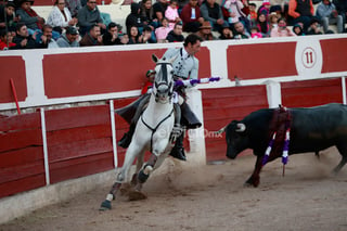 ¡Olé! Festejan Año Nuevo con corrida de toros en Durango