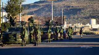 En Cortijo, a unas cuadras de distancia y mientras los vecinos se refugiaban en sus viviendas, el operativo de las fuerzas federales continuaba con total secrecía.