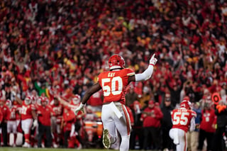 Los Kansas City Chiefs volaron este sábado a la final de la Conferencia Americana (AFC) de la NFL por quinto año consecutivo, tras imponerse por 27-20 a los Jacksonville Jaguars.