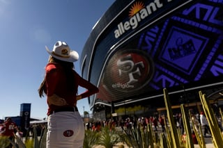 El Allegiant Stadium de Las Vegas es escenario del Super Bowl LVIII donde los Kansas City Chiefs disputan el duelo a los San Francisco 49ers.