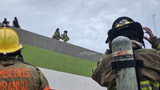 Al instante se activaron los protocolos de emergencia de la tienda para realizar la evacuación ordenada de clientes y personal.