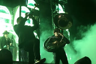 Una vez más, Nortec Bostich + Fussible hizo bailar a Durango en un concierto que cerró el Festival Revueltas 2024