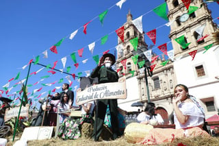 Así se vivió el desfile cívico militar por el 114 Aniversario de la Revolución Mexicana