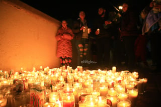 Cientos de duranguenses se congregaron en el Santuario de Nuestra Señora de Guadalupe para las tradicionales mañanitas a la Virgen de Guadalupe